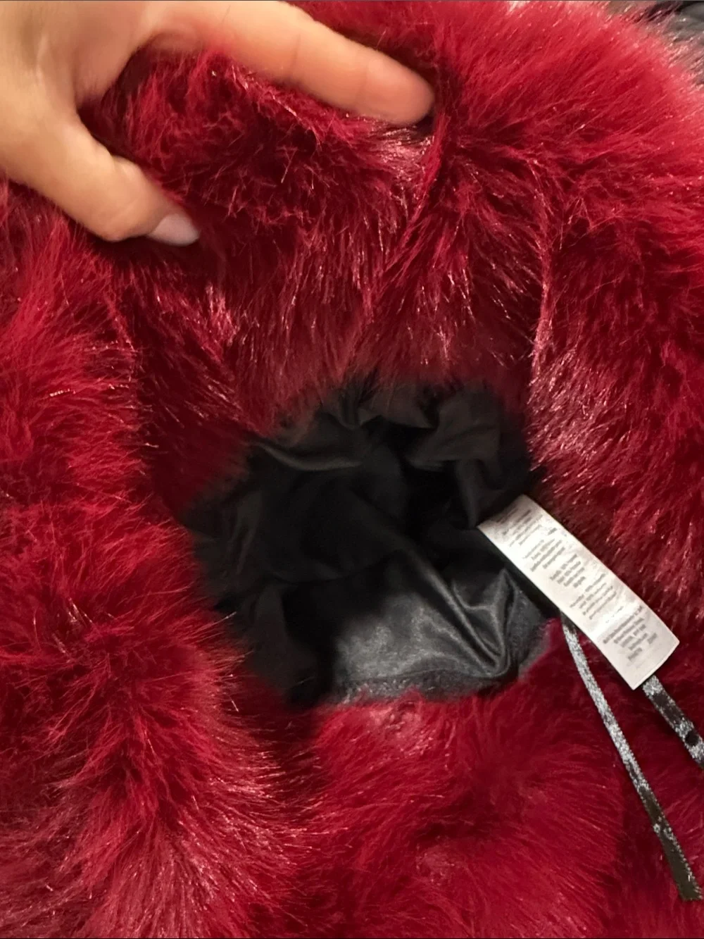 Plush Faux Fur Bucket Hat - cherry Red